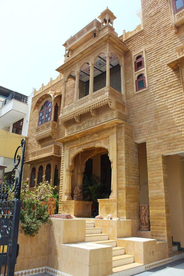 Jaisal Castle Homestay جايبور المظهر الخارجي الصورة