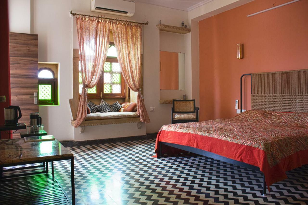 Jaisal Castle Homestay جايبور المظهر الخارجي الصورة